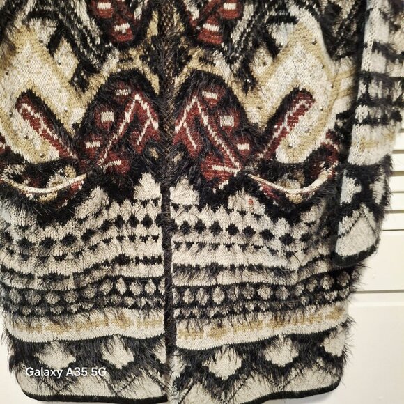 BCBGMAXAZRIA Womens Aztec Pattern Open Front Cardigan Sweater M Oversized Artsy - Picture 2 of 9